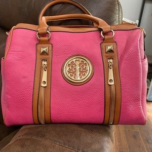 ✖️SOLD✖️Women’s Soft Leather Purse